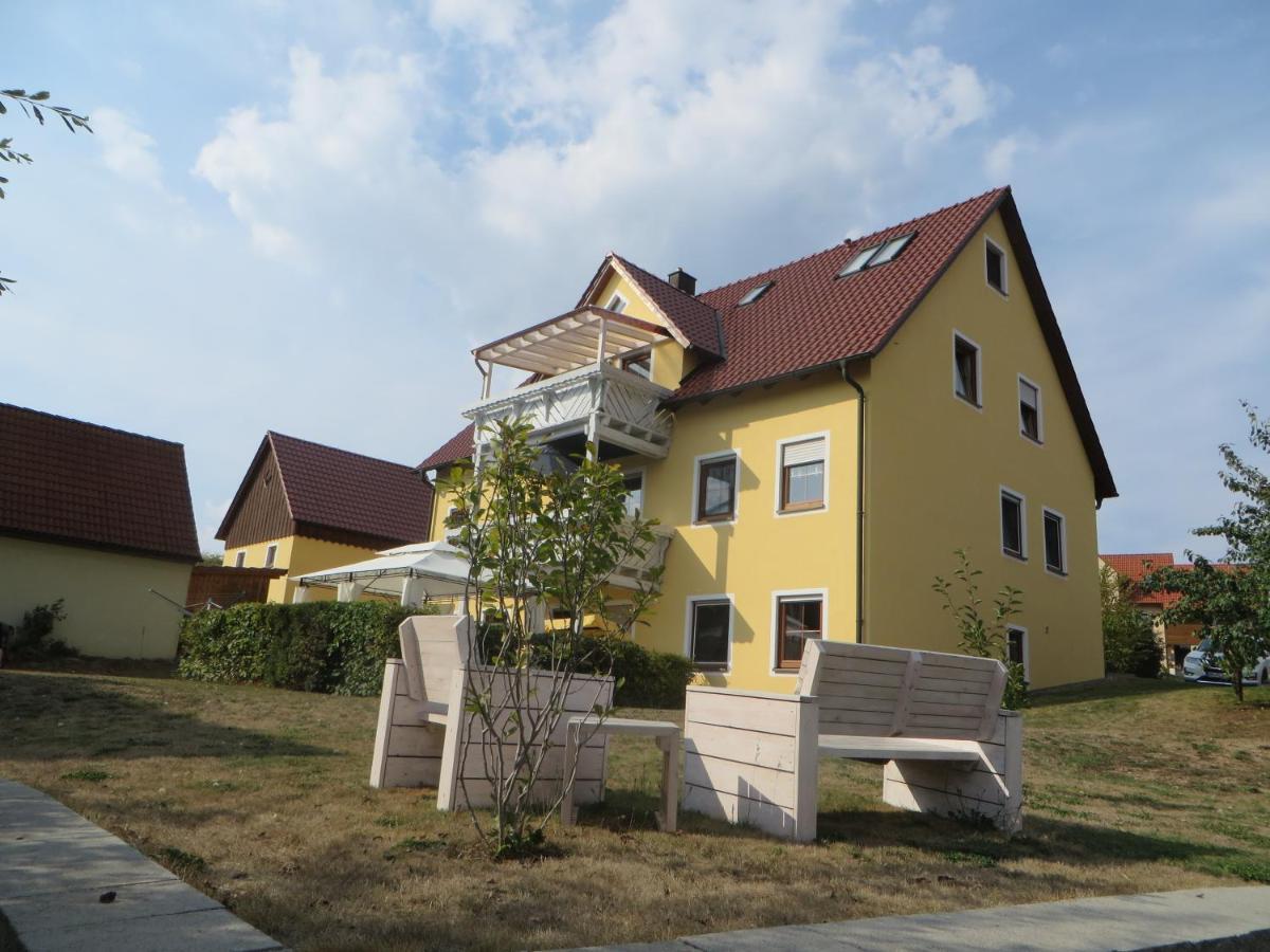 Pension-Gästehaus Küblböck Neualbenreuth Exterior foto